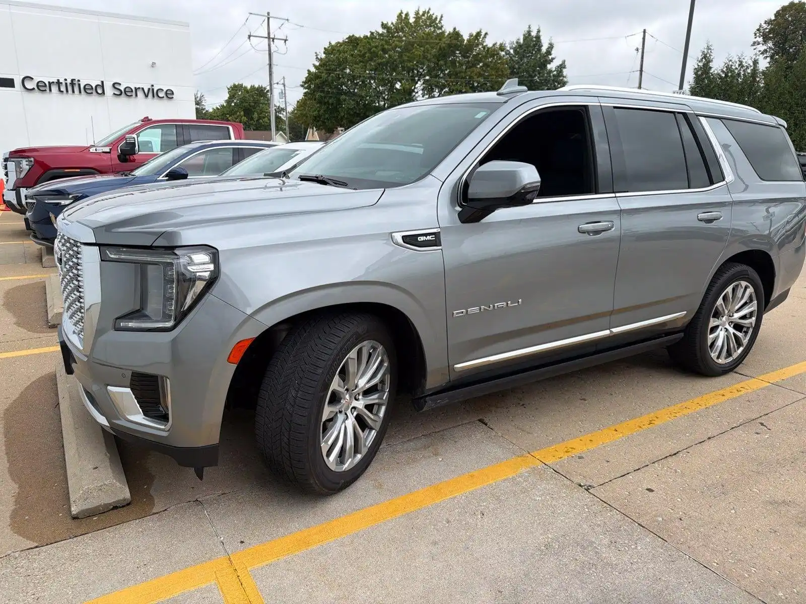 2023 GMC Yukon Denali 4WD's photo