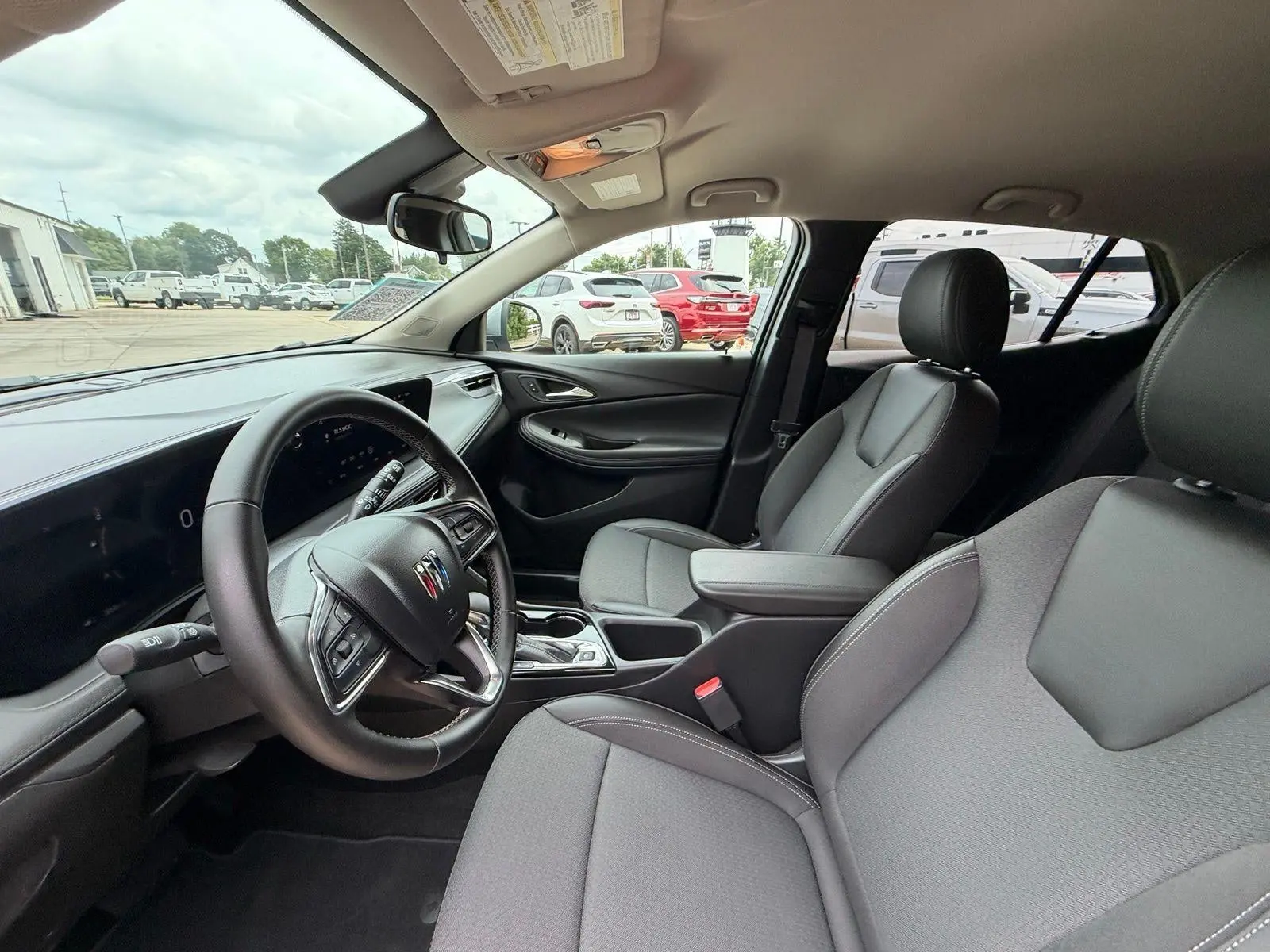 2024 Buick Encore GX Preferred AWD photo 4