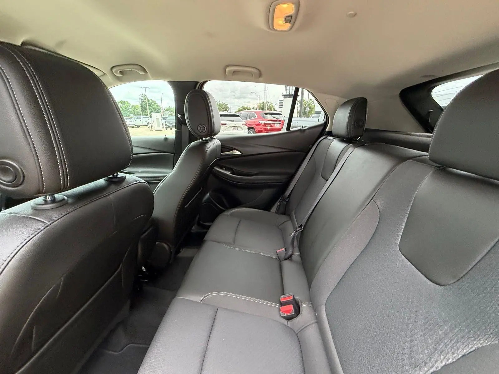 2024 Buick Encore GX Preferred AWD photo 5