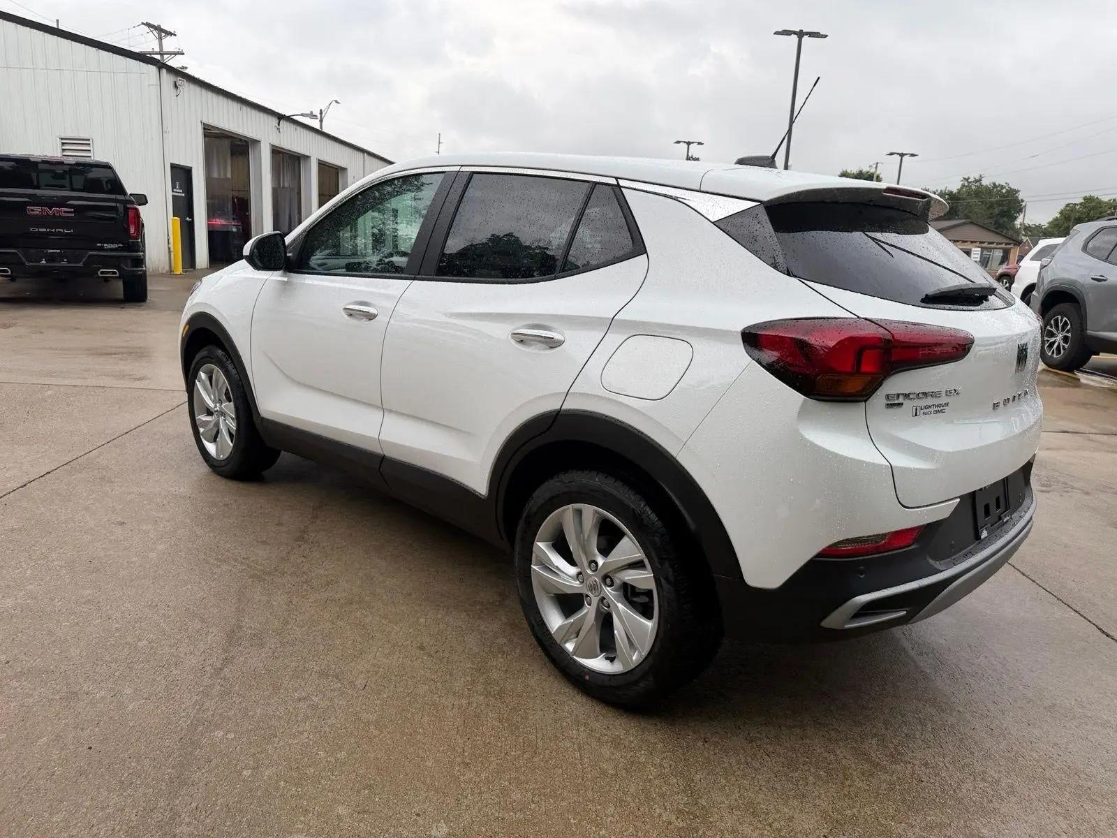 2026 Buick Encore GX Preferred AWD photo 4
