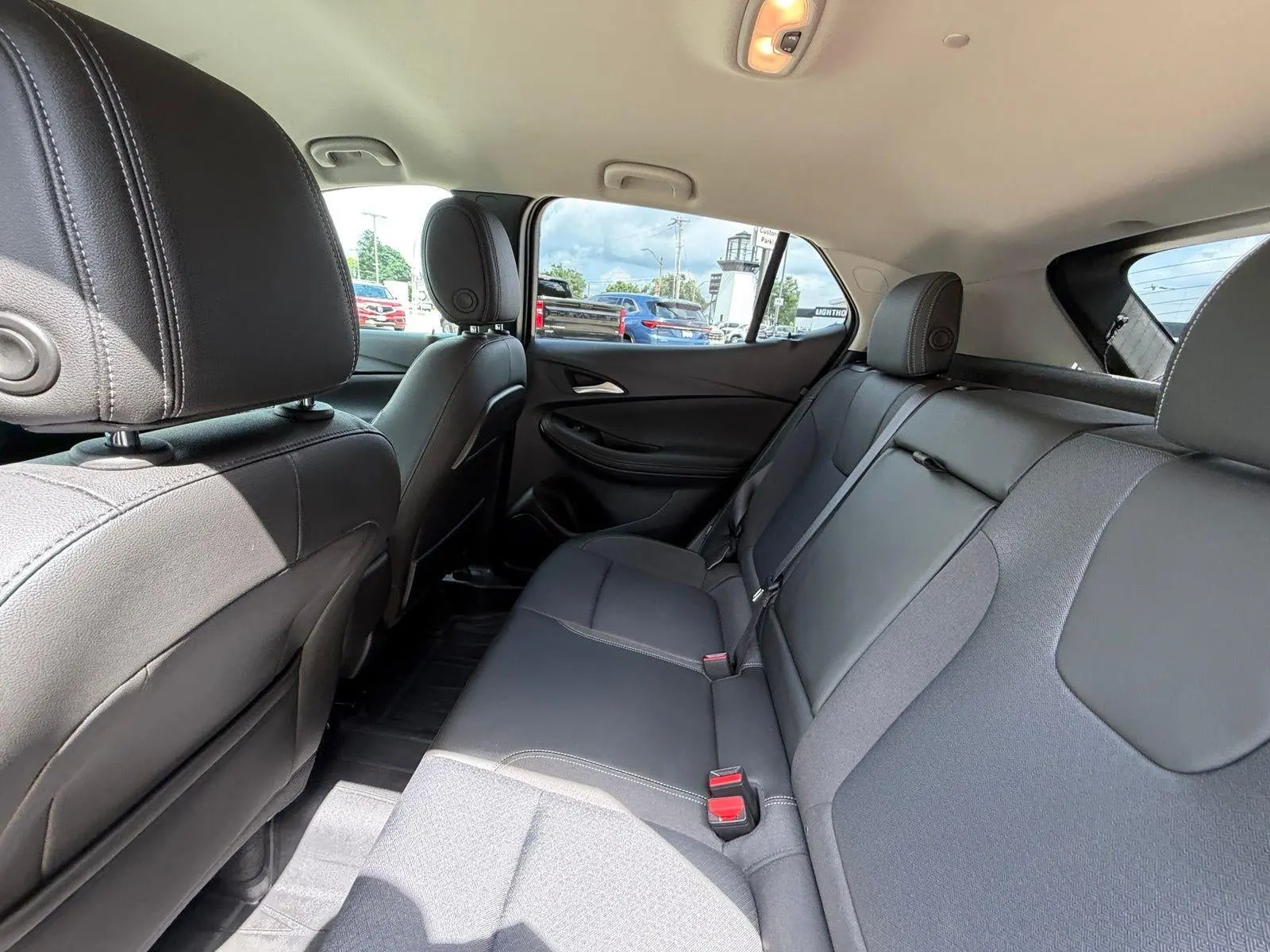 2024 Buick Encore GX Preferred AWD photo 5