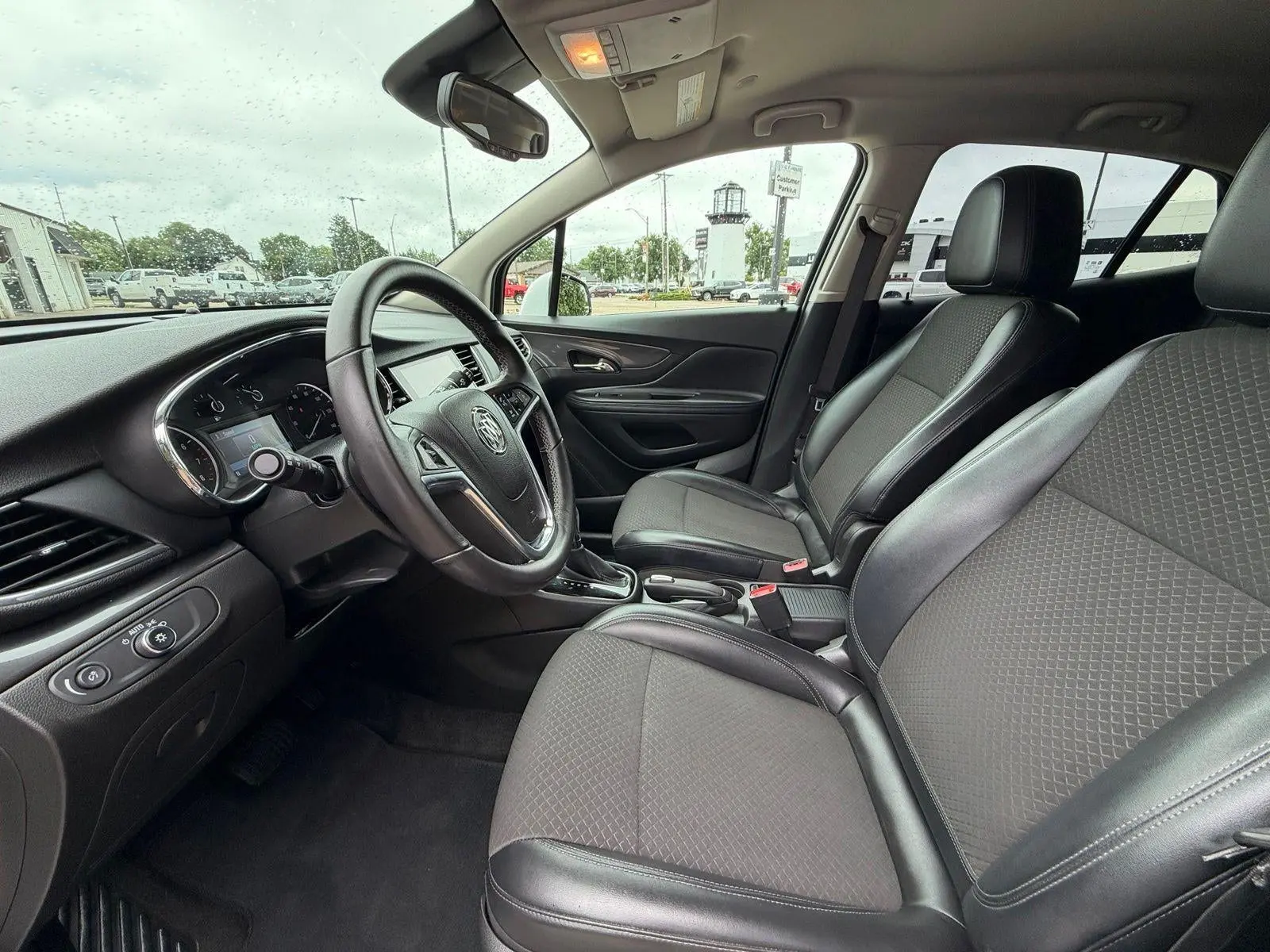 2019 Buick Encore Preferred AWD photo 4
