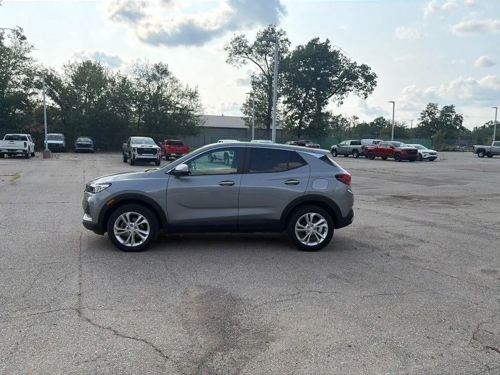 2023 Buick Encore GX Preferred AWD photo 1