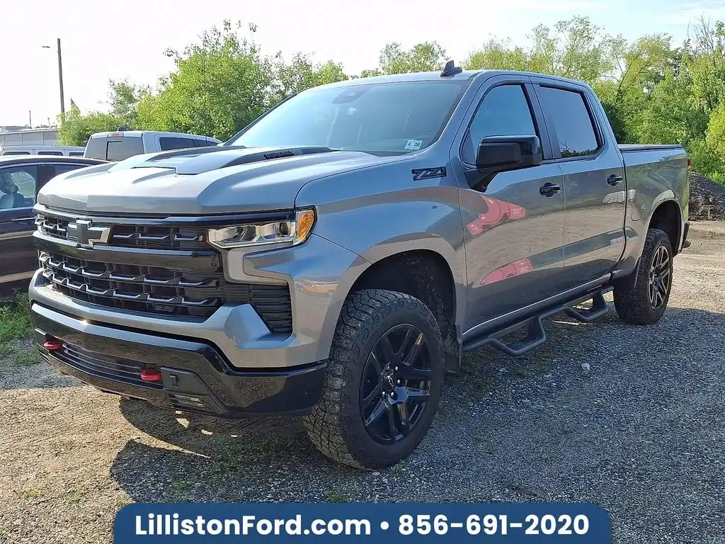 2023 Chevrolet Silverado 1500 LT Trail Boss 4X4 Crew Cab Short Box's photo