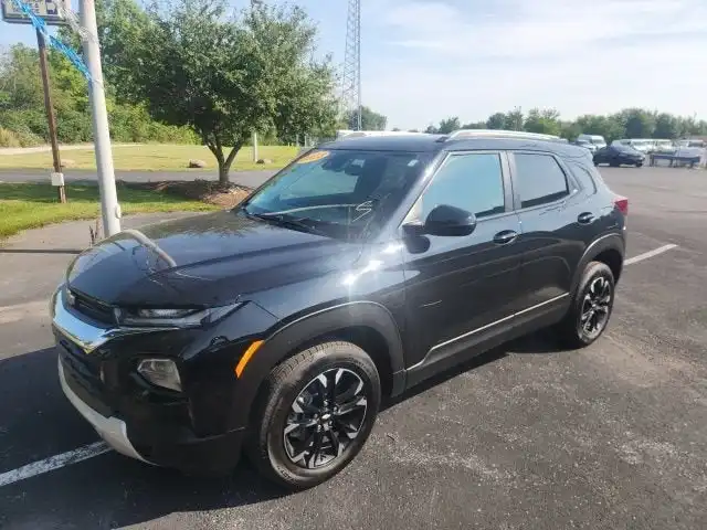 2023 Chevrolet Trailblazer LT AWD's photo