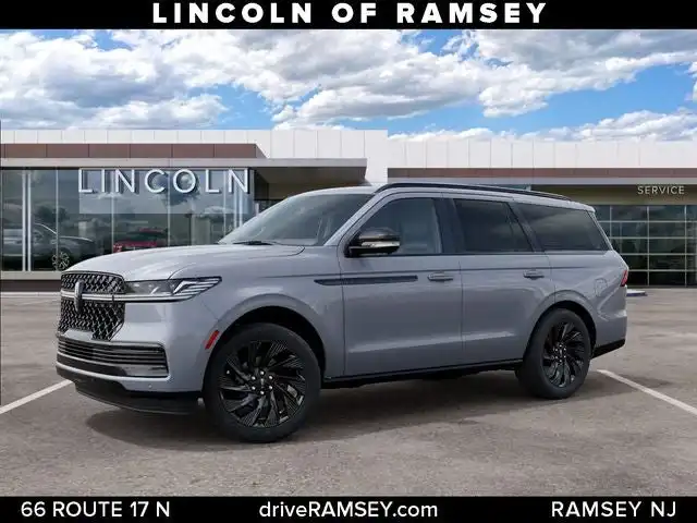 2027 Lincoln Navigator Reserve 4WD's photo