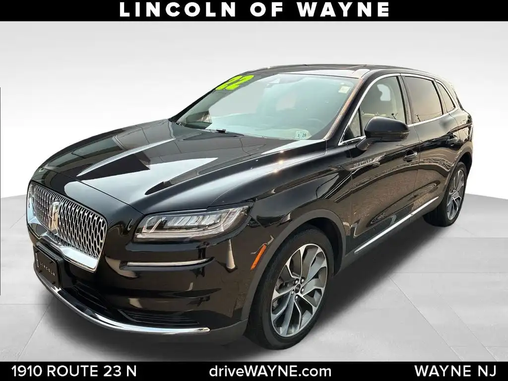 2022 Lincoln Nautilus Reserve AWD's photo
