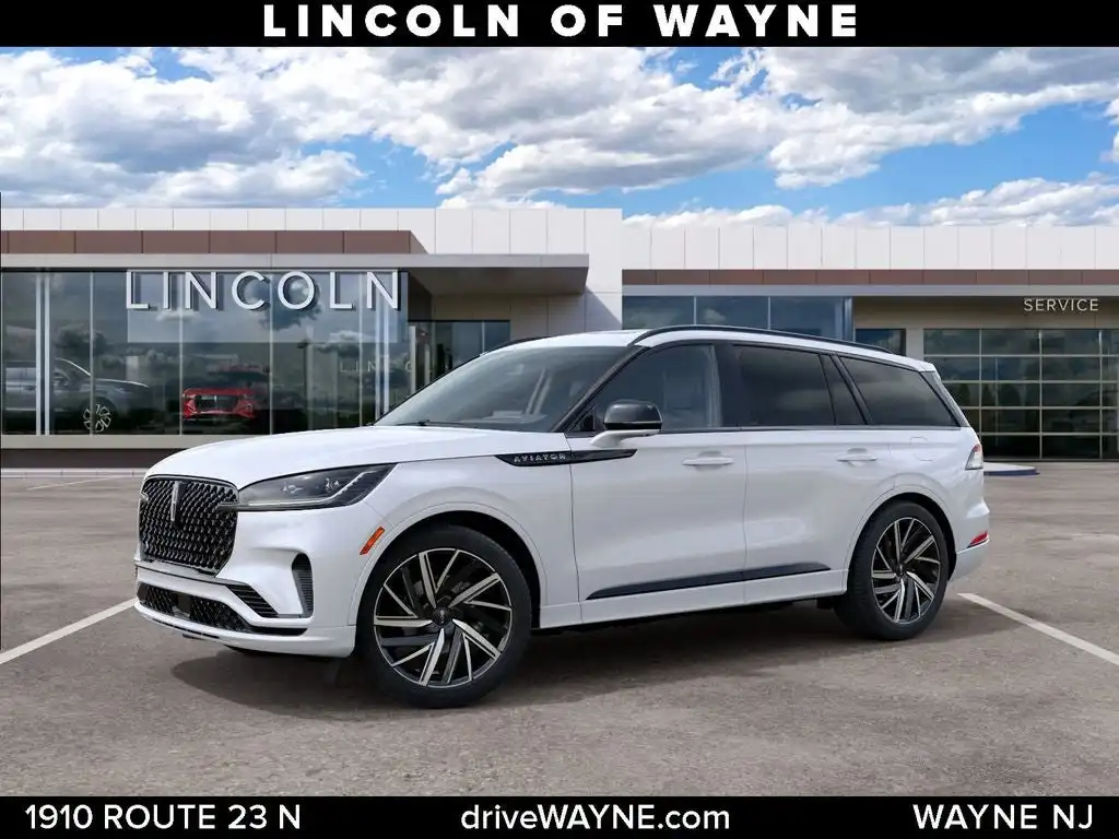 2027 Lincoln Aviator Black Label AWD's photo