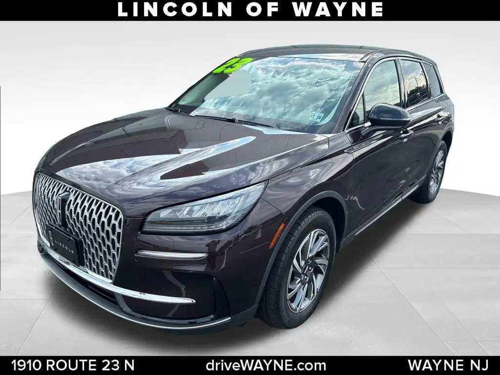 2023 Lincoln Corsair AWD's photo
