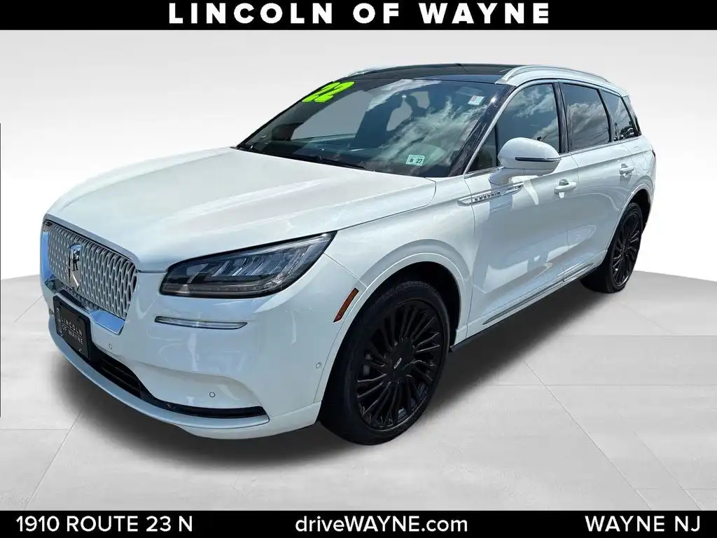 2022 Lincoln Corsair Reserve AWD's photo