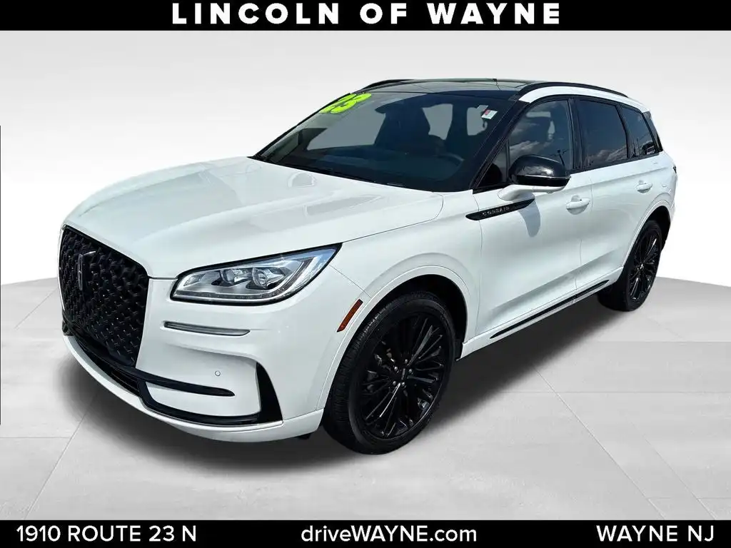 2023 Lincoln Corsair Reserve AWD's photo