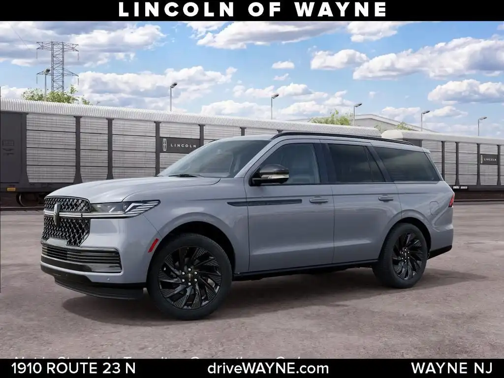 2027 Lincoln Navigator Reserve 4WD's photo