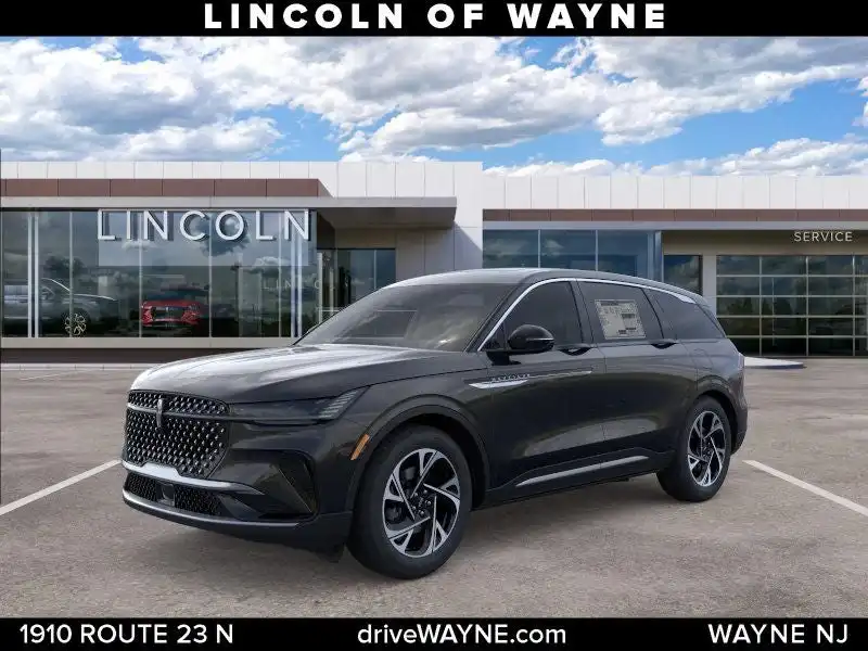 2026 Lincoln Nautilus Premiere AWD's photo