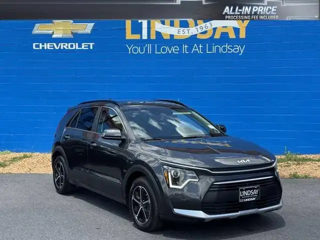 2023 Kia Niro EX HEV's photo