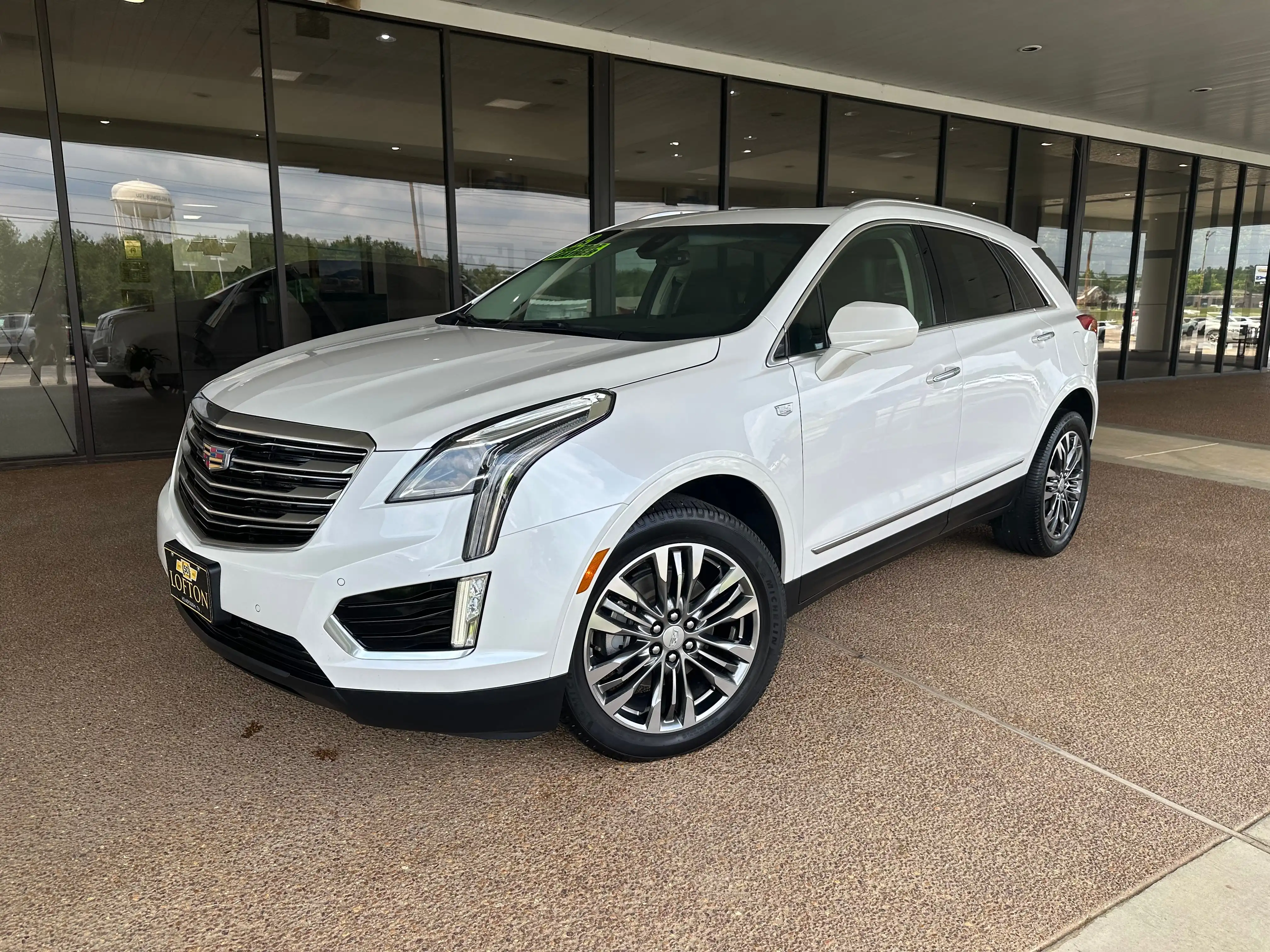 2019 Cadillac XT5 FWD Premium Luxury's photo