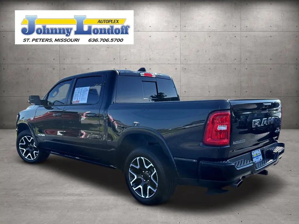 2026 RAM 1500 Laramie 4x4 Crew Cab 5'7 photo 3