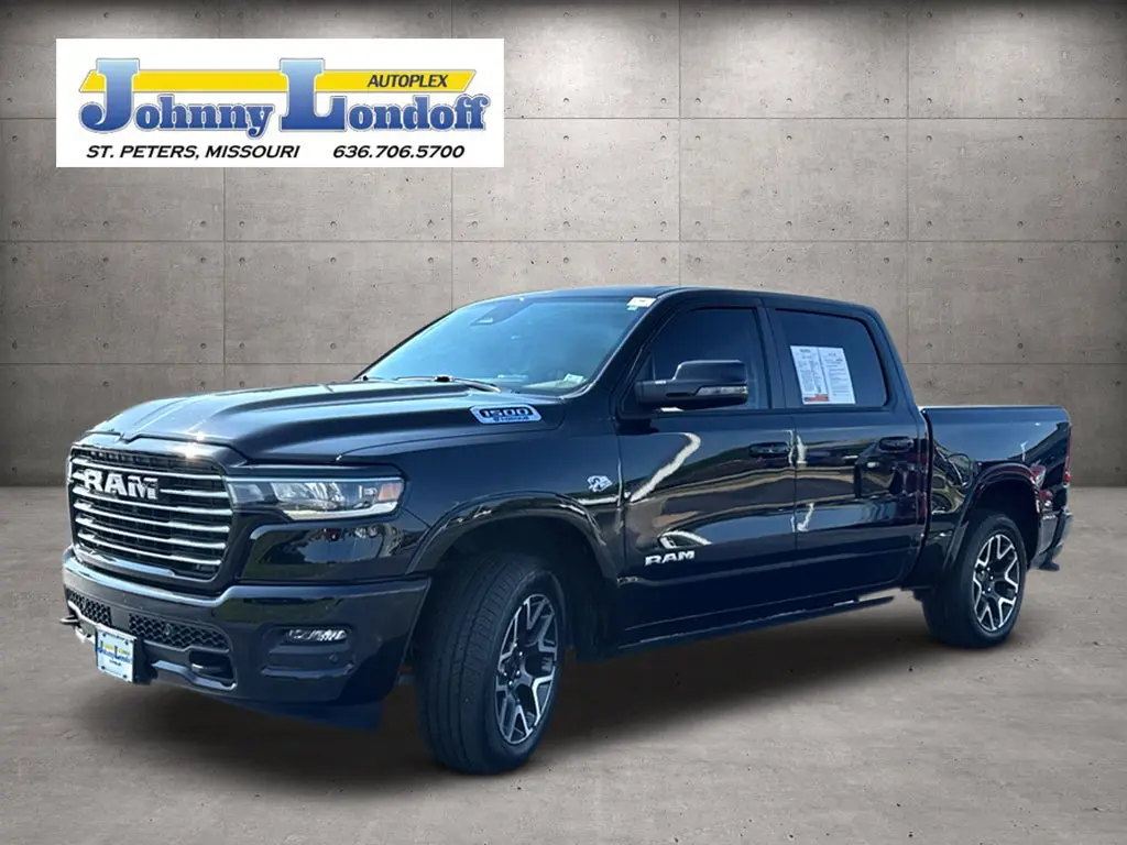2026 RAM 1500 Laramie 4x4 Crew Cab 5'7 photo 4