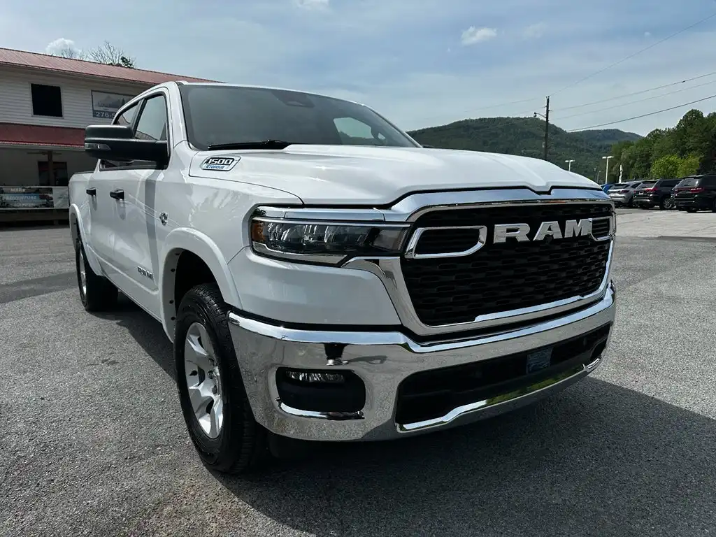 2026 RAM 1500 Big Horn/Lone Star 4x4 Crew Cab 5'7's photo