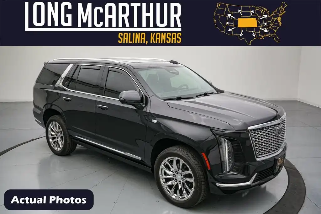 2026 Cadillac Escalade Luxury 4WD's photo