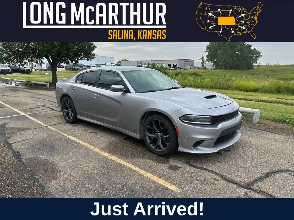2018 Dodge Charger SXT Plus's photo
