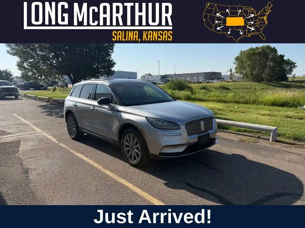 2022 Lincoln Corsair AWD's photo