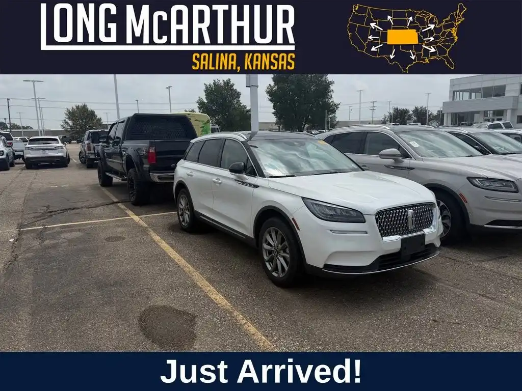 2022 Lincoln Corsair AWD's photo