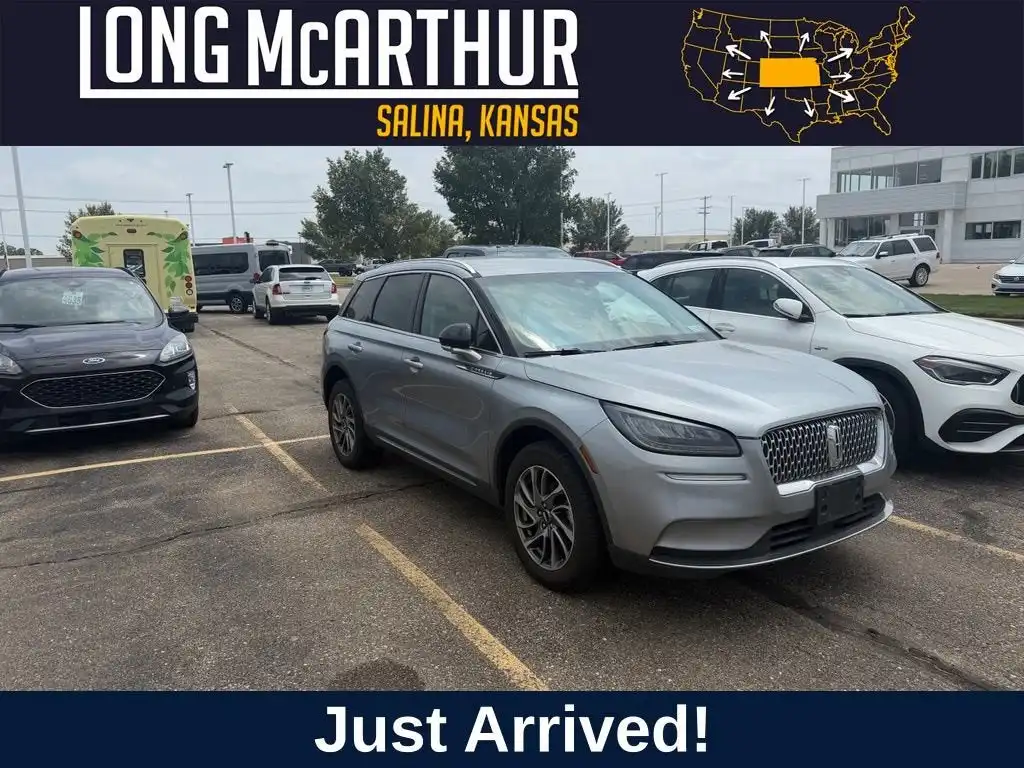 2022 Lincoln Corsair AWD's photo