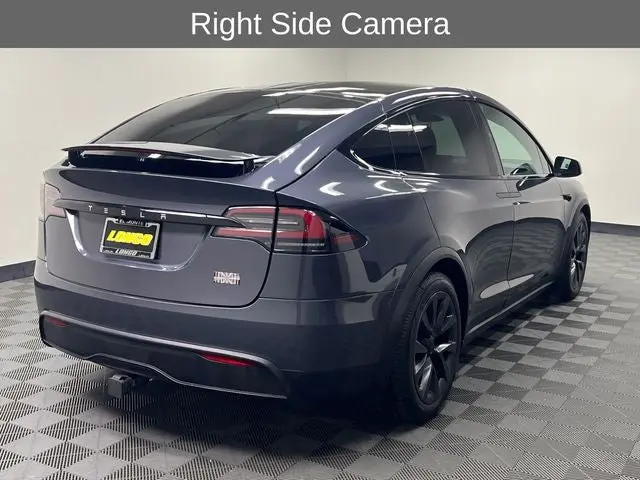 2023 Tesla Model X Plaid photo 5