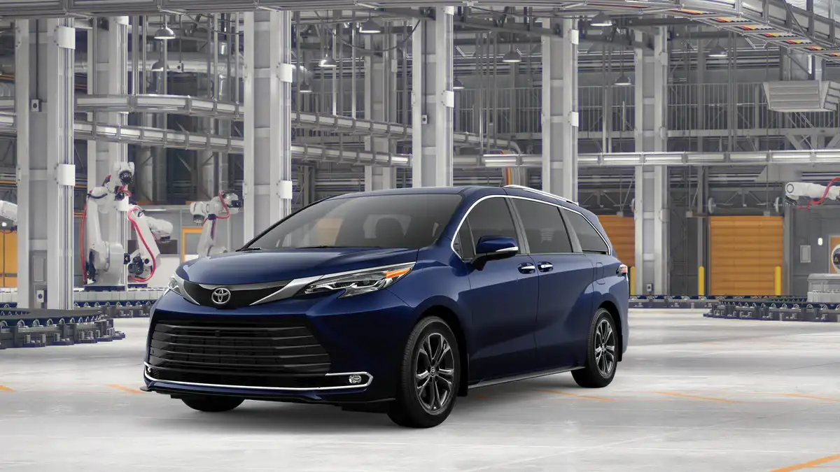 2026 Toyota Sienna Platinum 7-Passenger Hybrid AWD's photo