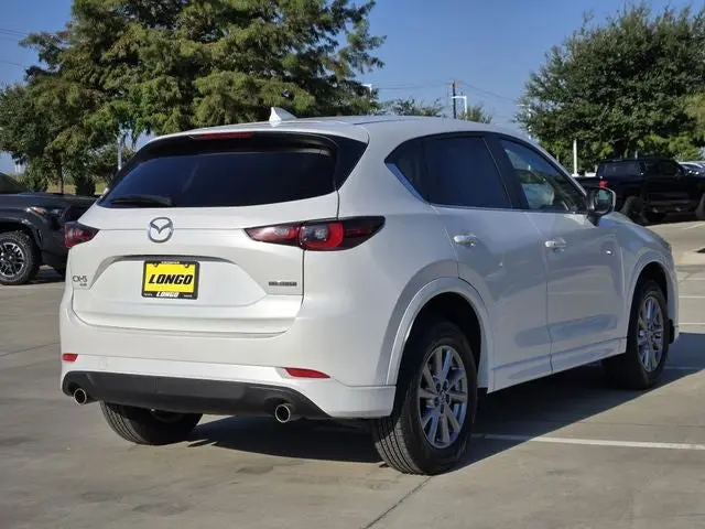 2025 Mazda CX-5 Preferred AWD Auto Package S photo 5