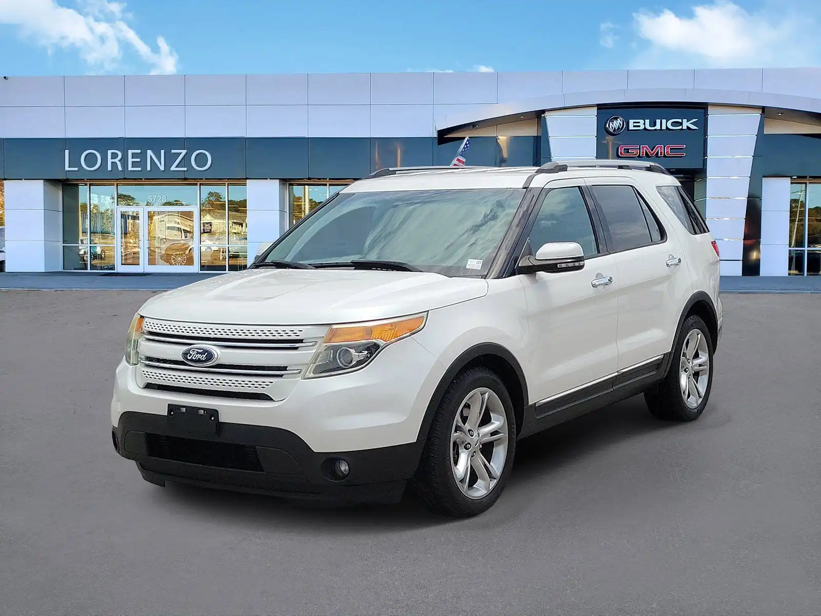 2015 Ford Explorer Limited's photo