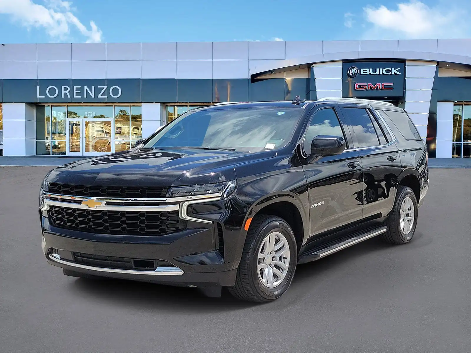 2021 Chevrolet Tahoe 2WD LS's photo