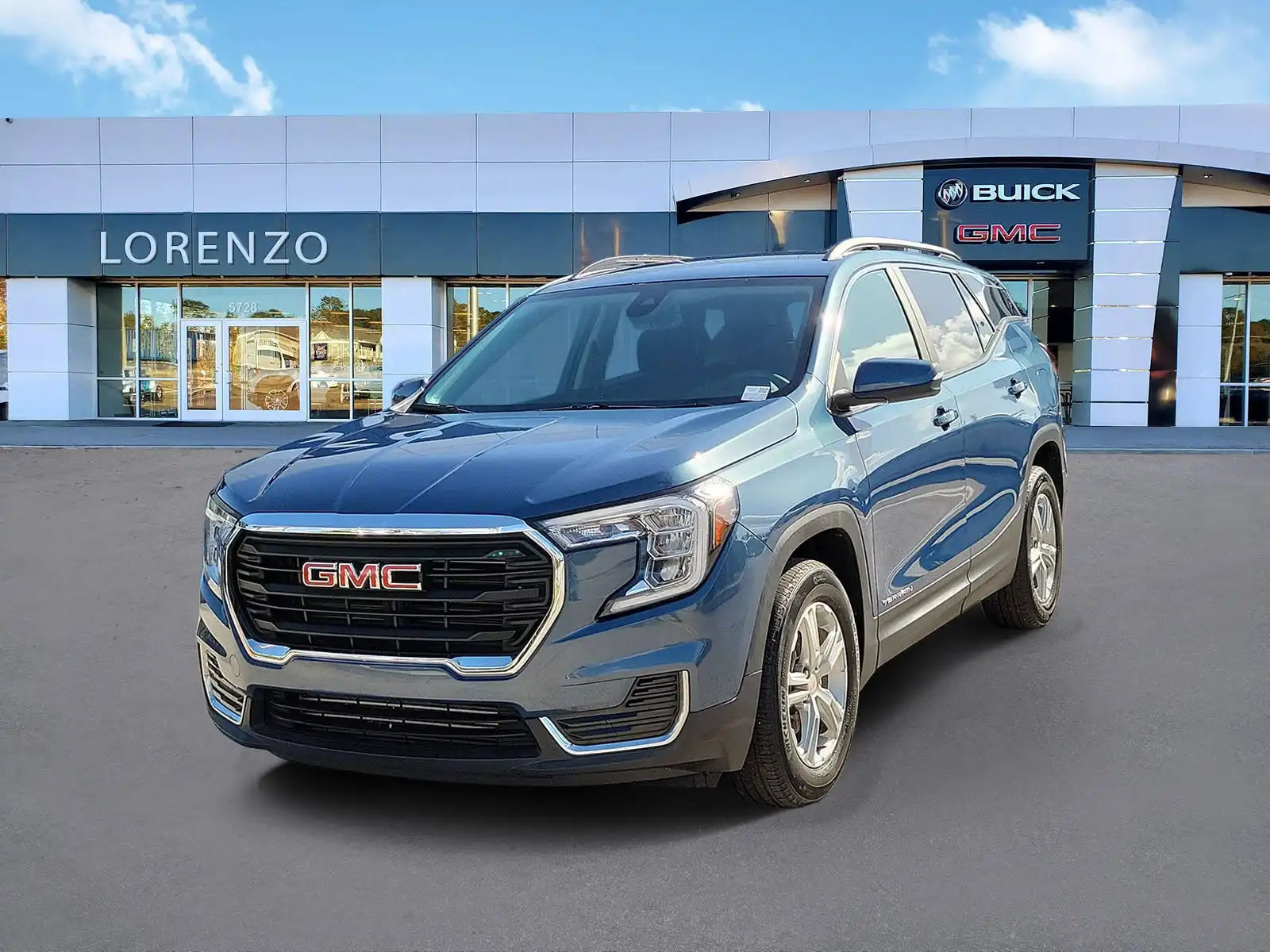 2024 GMC Terrain SLE FWD's photo