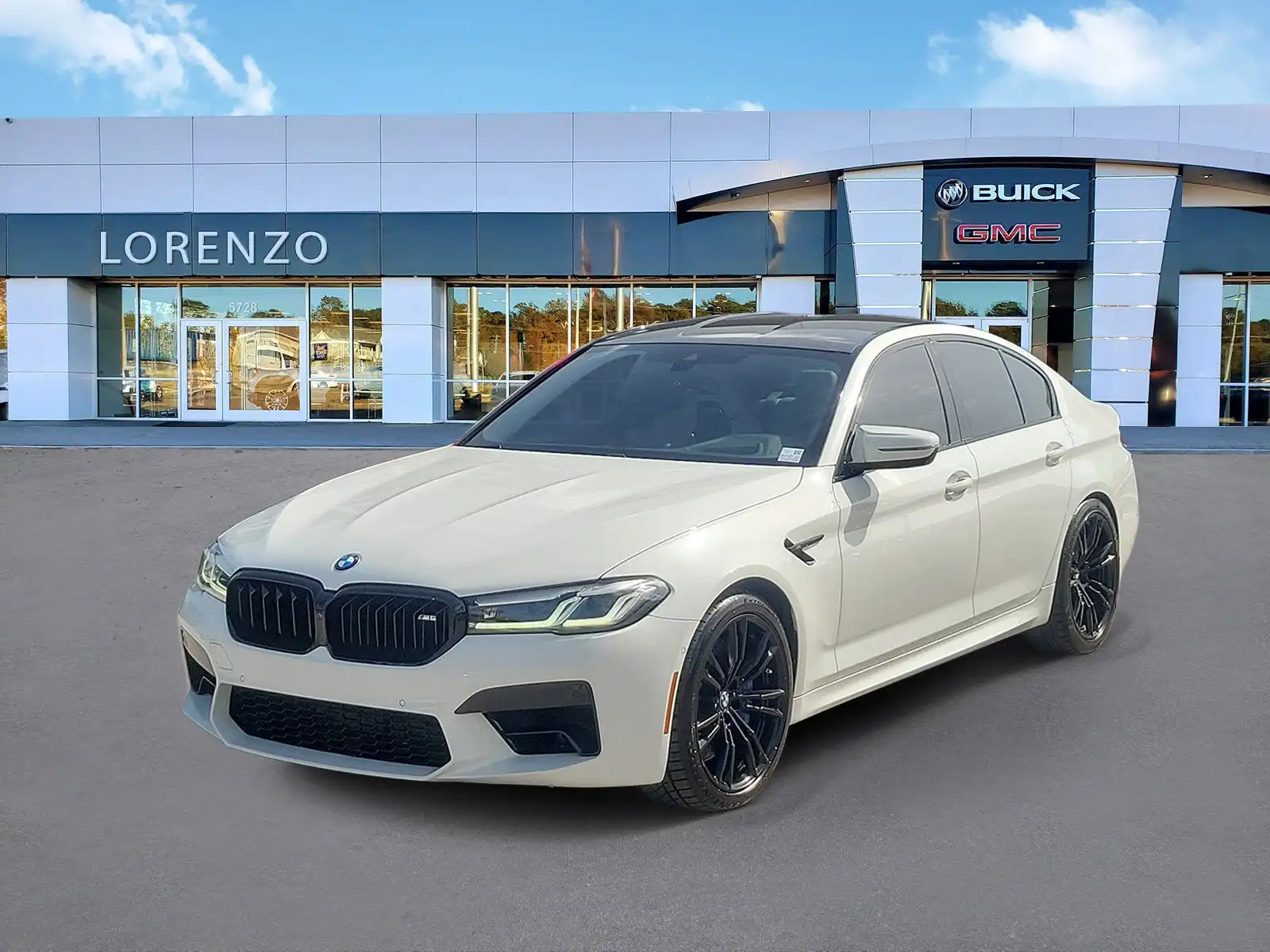 2023 BMW M5 Base's photo