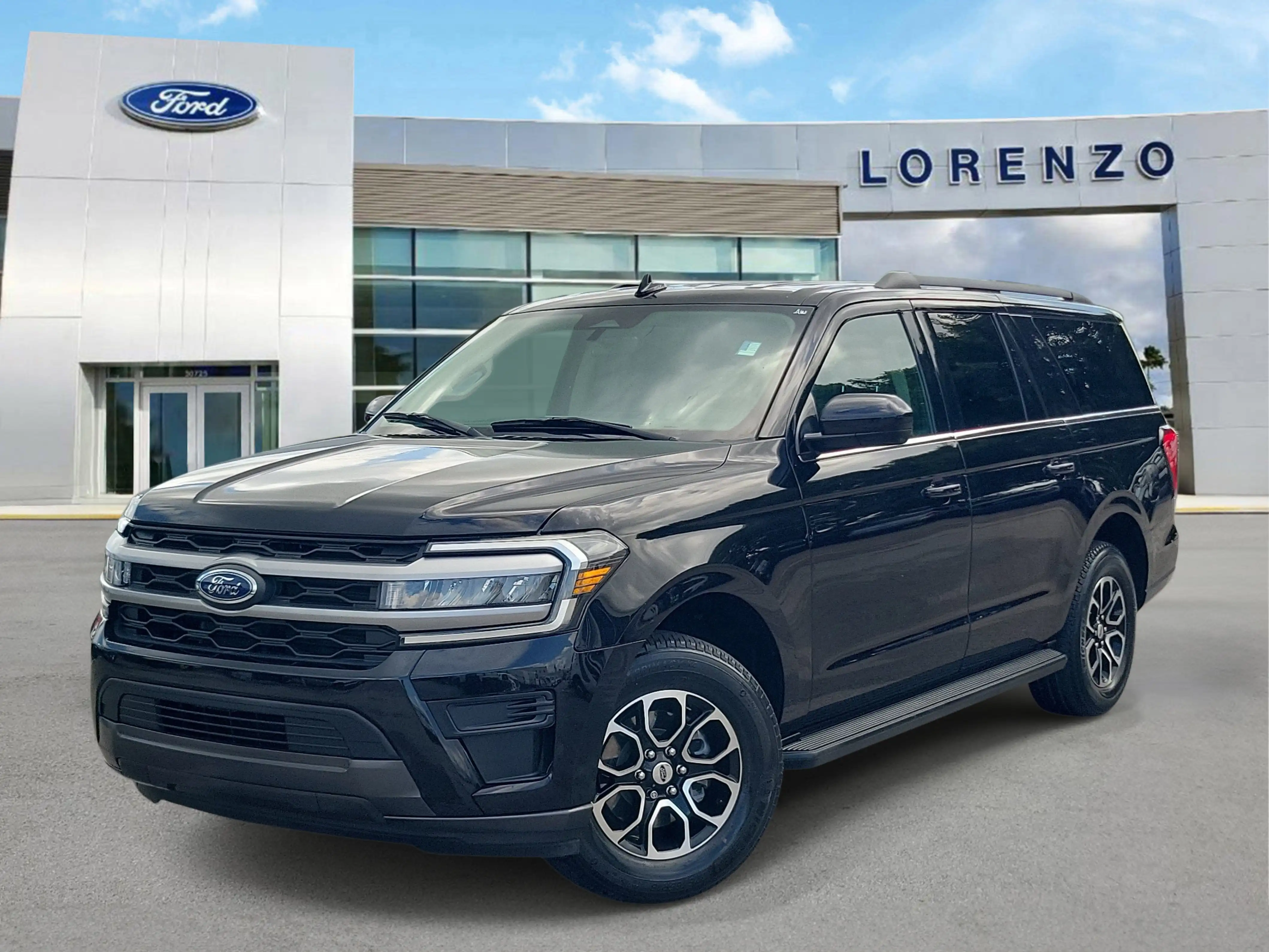 2022 Ford Expedition XLT MAX's photo