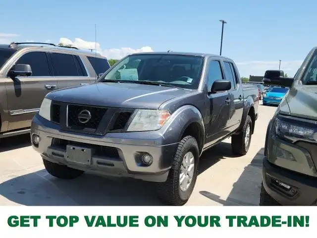 2016 Nissan Frontier 4.0 SV Crew Cab 4X4 AT SWB's photo