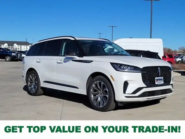 2026 Lincoln Aviator Premiere AWD's photo
