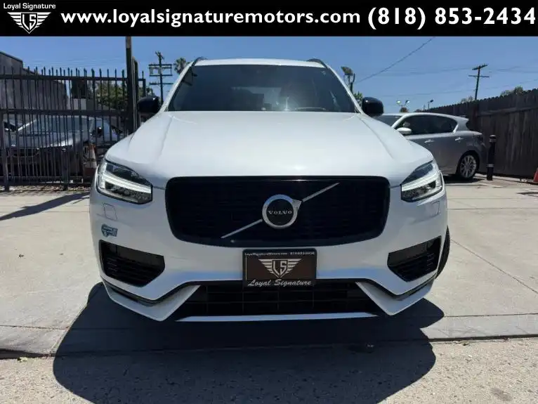 2021 Volvo XC90 T8 Recharge R-Design PHEV AWD's photo