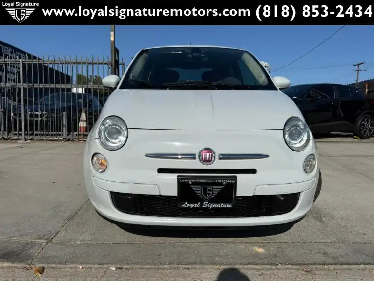 2017 FIAT 500 Pop's photo