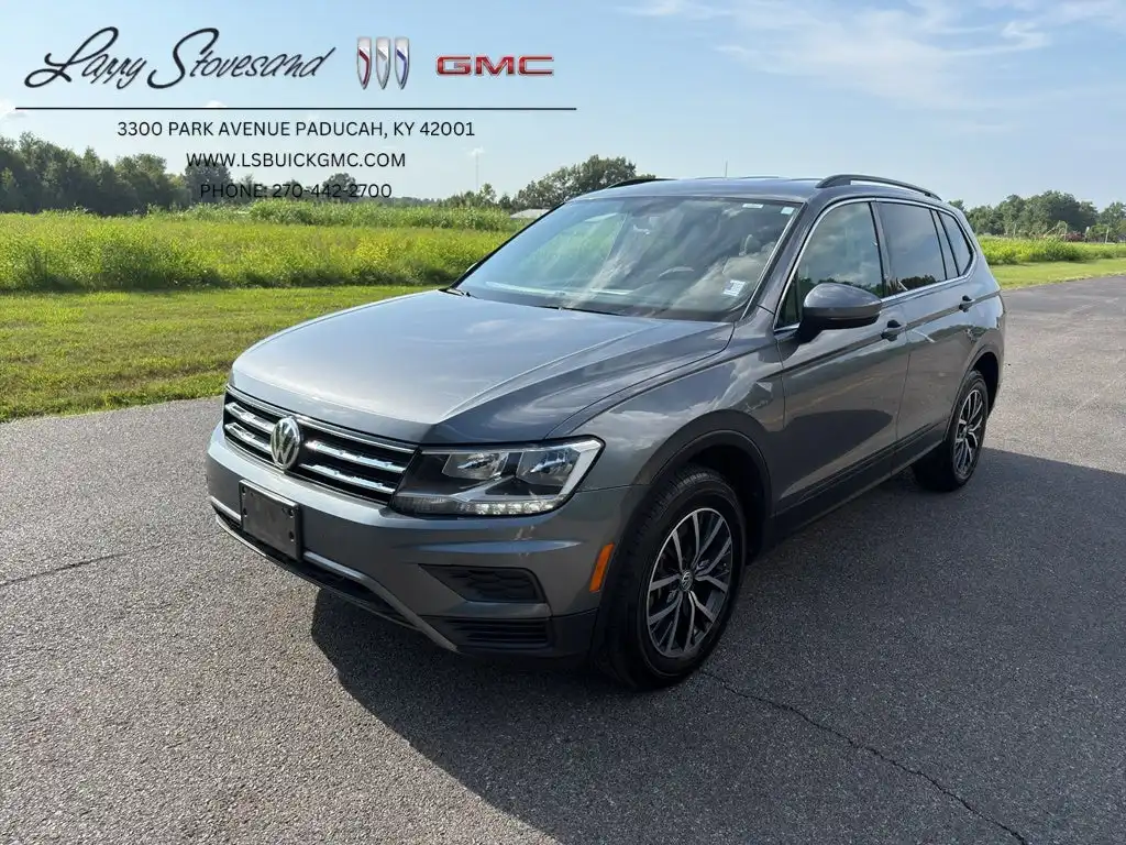 2019 Volkswagen Tiguan 2.0T SE 4Motion's photo