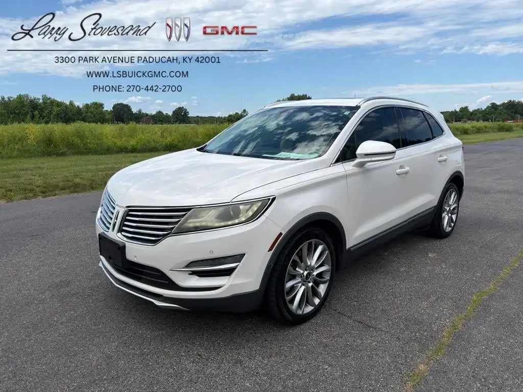 2015 Lincoln MKC FWD's photo
