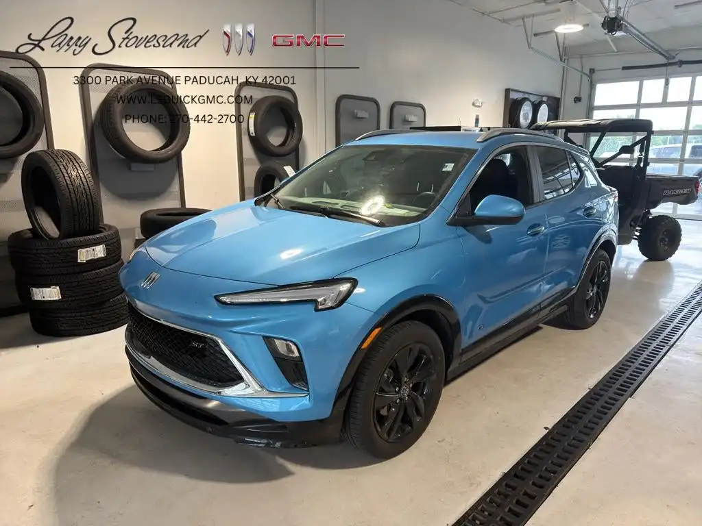 2025 Buick Encore GX Sport Touring's photo