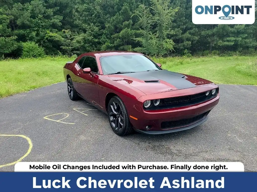 2020 Dodge Challenger SXT Auto's photo