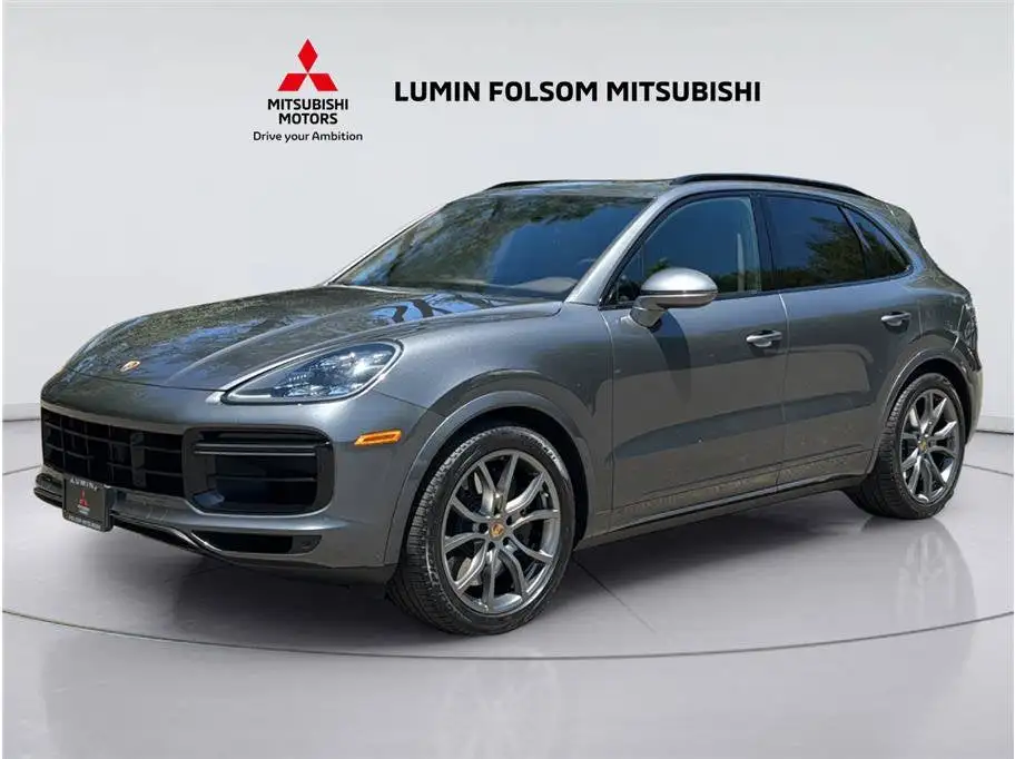 2021 Porsche Cayenne Turbo's photo