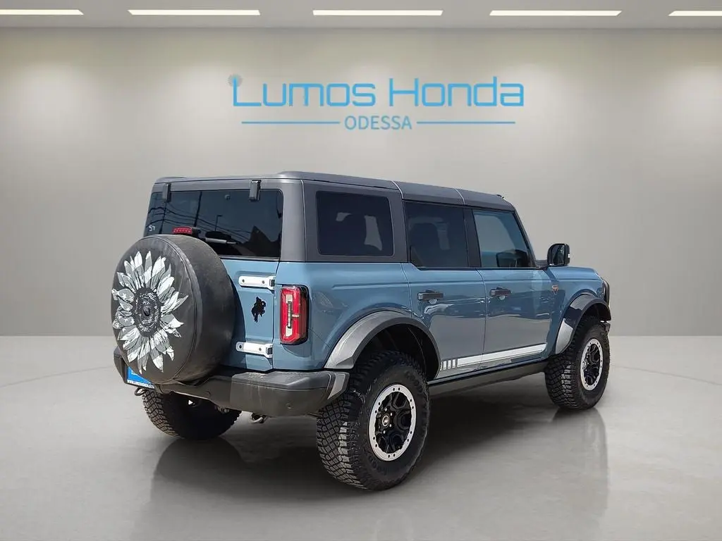 2023 Ford Bronco Badlands 4x4 photo 5