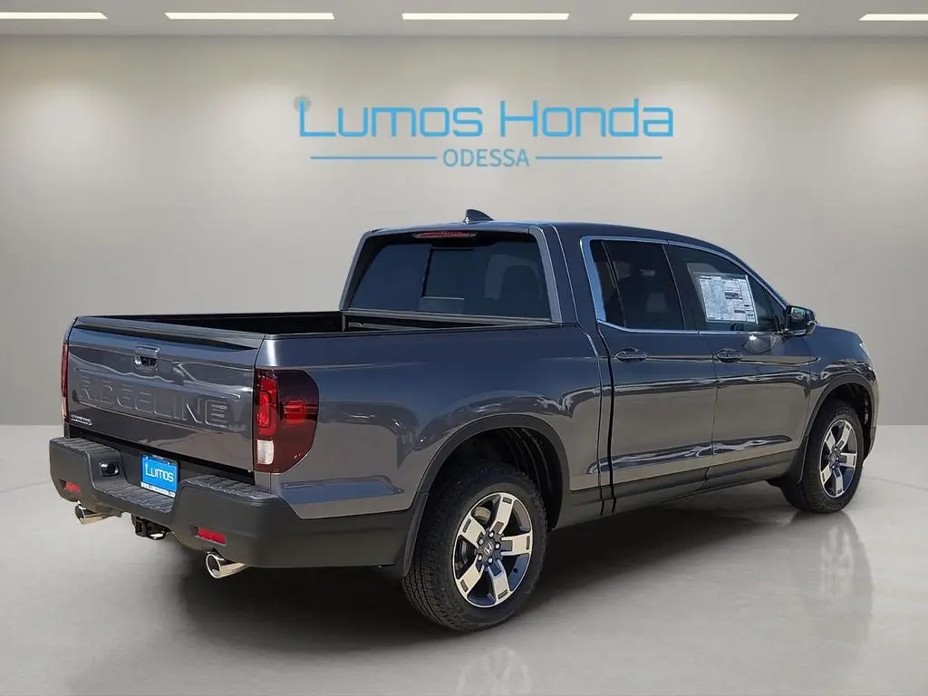 2026 Honda Ridgeline RTL AWD photo 4