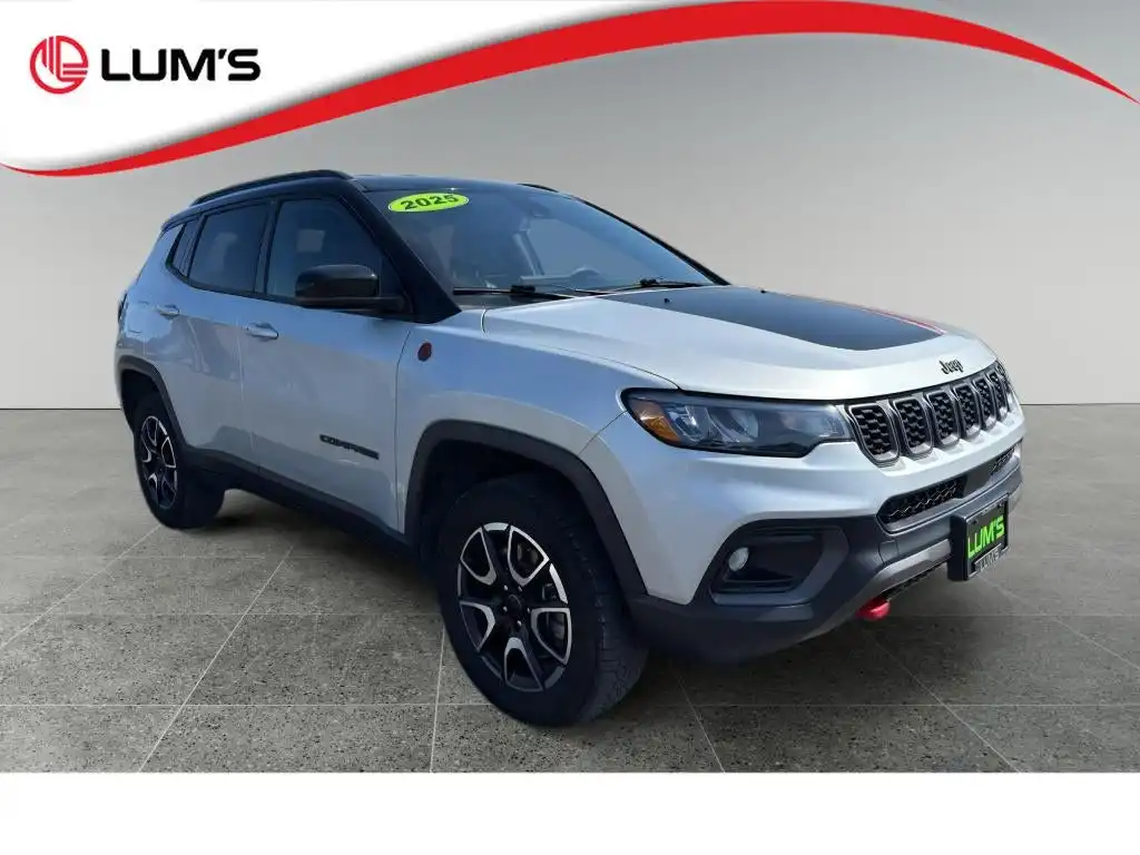 2025 Jeep Compass Trailhawk 4X4's photo