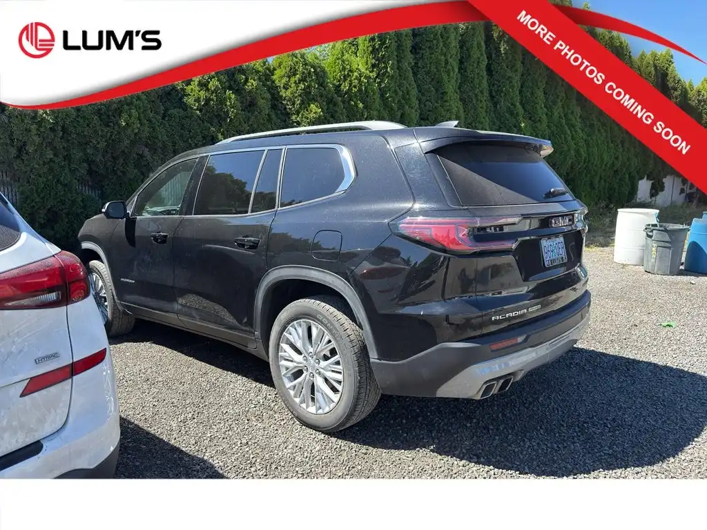 2024 GMC Acadia Elevation AWD's photo