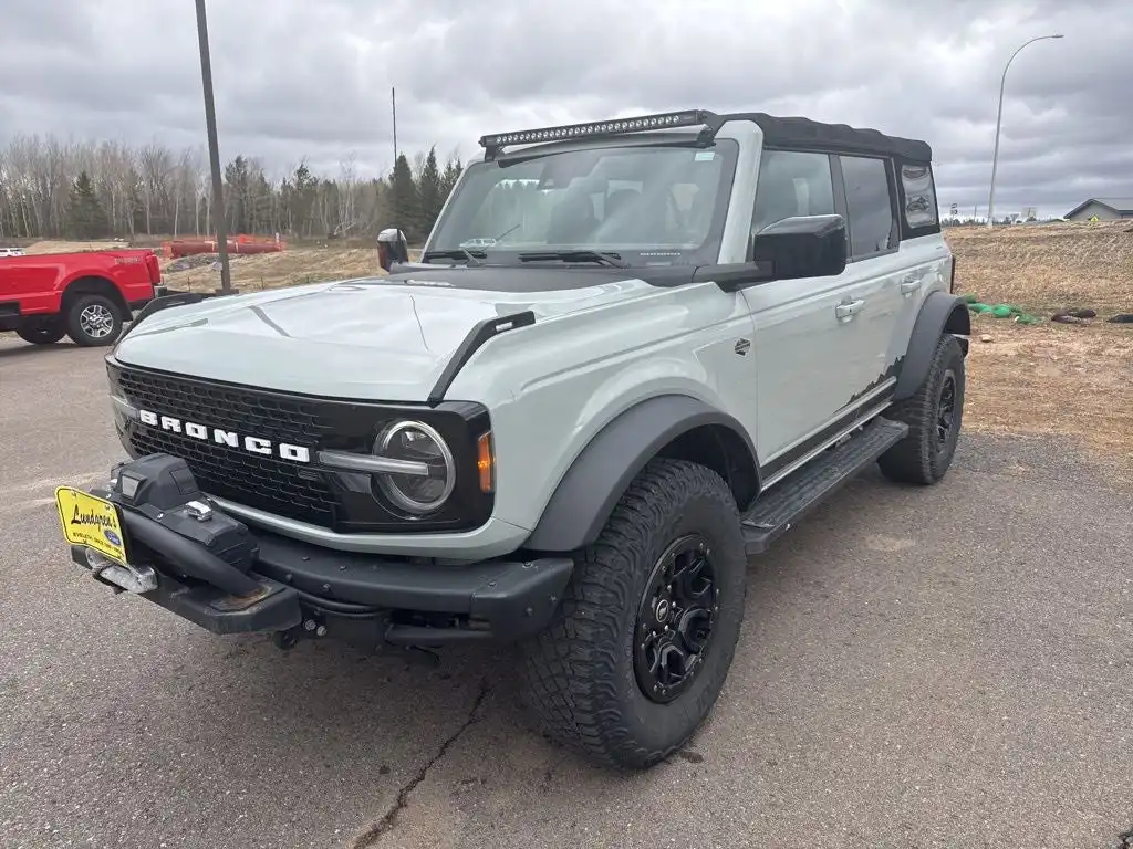 2021 Ford Bronco Wildtrak 4x4's photo