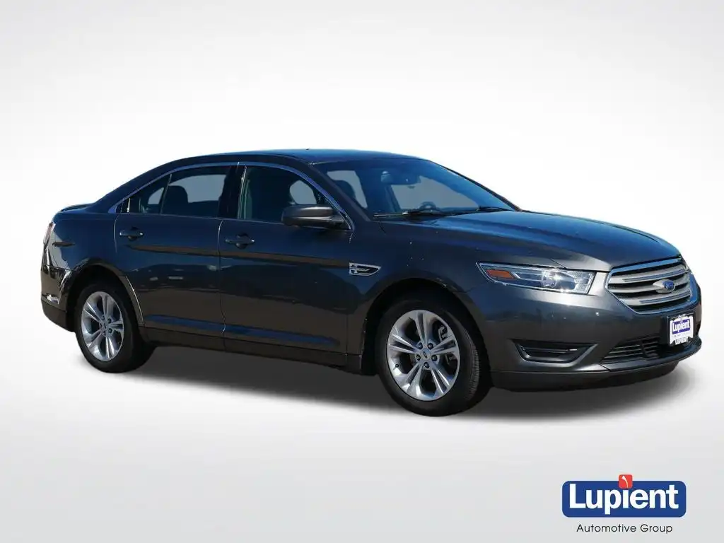 2018 Ford Taurus SEL FWD's photo